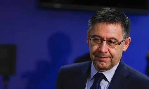 Juventus đập tan giấc mộng "siêu trung vệ" của Barca bằng 67 triệu