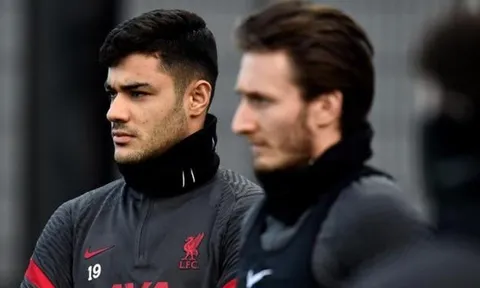 Tân binh Liverpool xỏ háng Alexander-Arnold, nhoẻn miệng cười trước đại chiến Man City