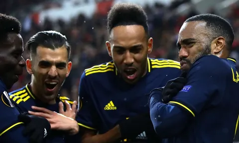 "Kẻ tàn phá Europa League" quá xuất chúng, Arsenal vừa mừng vừa lo