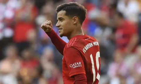 "Kẻ thất sủng" lập kỷ lục trong ngày Barca thua tan nát trước Granada