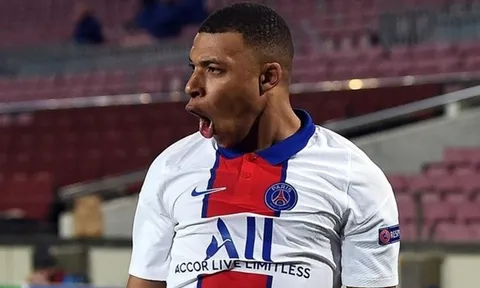 Kéo sập Camp Nou, Pochettino nói luôn 1 câu về tương lai Mbappe