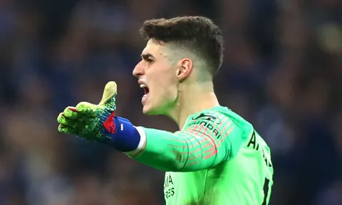 Đấu Man Utd, Lampard tuyên bố "không ngu ngốc" vụ Kepa