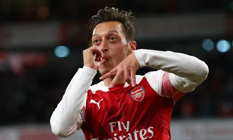 Kết thúc, Arsenal định đoạt xong tương lai của Ozil