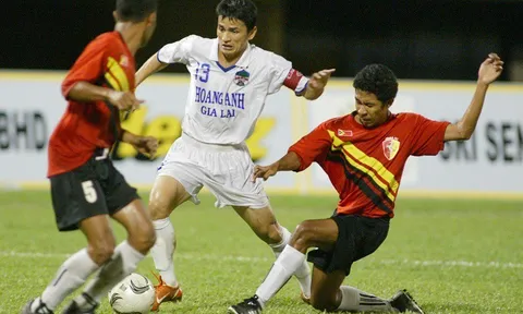 "Khi còn thi đấu ở V-League, Kiatisak chỉ ngại đối đầu với 3 CLB"