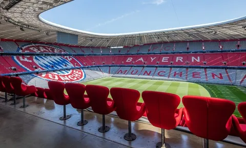 Khó tin! "Chảo lửa" Allianz Arena đang tạo nên sức nóng cực lớn ở Bundesliga
