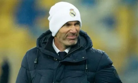 Không phải James hay Bale, Zidane sắp mất "báu vật" lớn nhất của Real