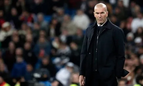 Không phải Ramos, Zidane cần chốt ngay 2 "siêu sao" cho hè 2021
