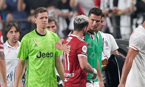 Không Ronaldo, Juventus hòa khó tin đội bóng ngôi sao Hàn Quốc