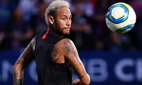 Không về Ngoại hạng Anh, "siêu bom" đến PSG thay Neymar?