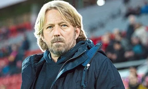 Arsenal sa sút, 'đôi mắt kim cương' bị đại diện Willian vạch trần