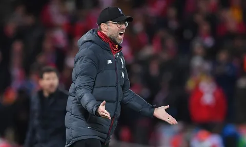 Jurgen Klopp thừa nhận mạng sống con người quan trọng hơn bóng đá