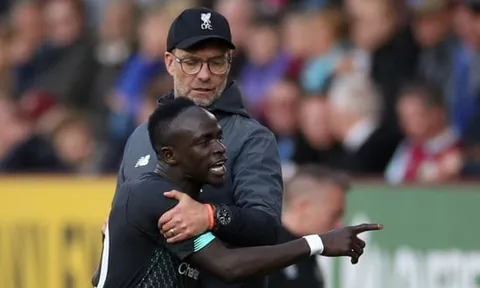 Klopp tiết lộ nội tình vụ Mane - Salah