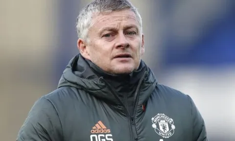 Klopp và Mourinho công kích M.U, Solsa "phản dame" cực chất