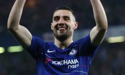 Kovacic - Chelsea: Hãy là của nhau!