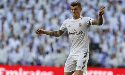 Không thể tin Zidane muốn làm điều này với Toni Kroos