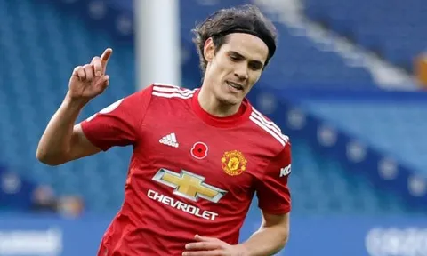 Ký hợp đồng với cầu thủ này, hoặc Man United sẽ lặp lại sai lầm của Barcelona
