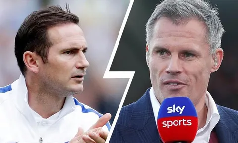 Carragher kêu gọi các ông chủ Chelsea kiên nhẫn với Lampard