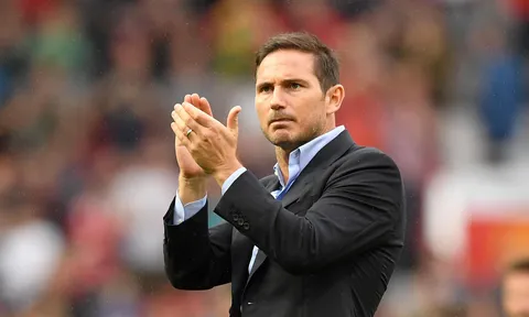 Vì sát thủ Ligue 1, Chelsea quyết "chơi tới cùng" với Man Utd