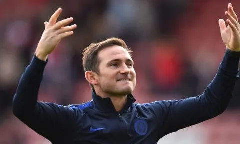 Lampard "rung đùi" thương vụ "máy phối bóng" 50 triệu trước Gã khổng lồ