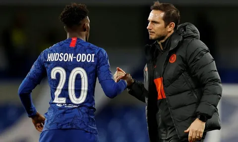 Lampard thở phào, báo tin cực vui về Hudson-Odoi giữa tâm bão COVID-19