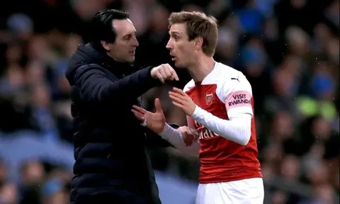 Lãnh đạo Arsenal ra lệnh, Emery phải thay đổi chiến thuật