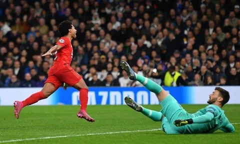 Lập poker, siêu anh hùng của Bayern nói 1 câu khiến Tottenham điếng người