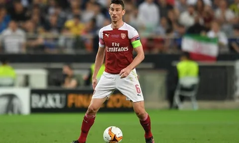 Laurent Koscielny rời Arsenal: Tạm biệt thế hệ của những "số 4 tấn công"
