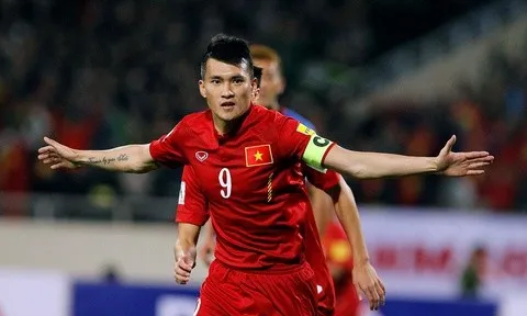 Lê Công Vinh nhận vinh dự từ AFC, sánh vai cùng Kiatisak và cựu sao NHA