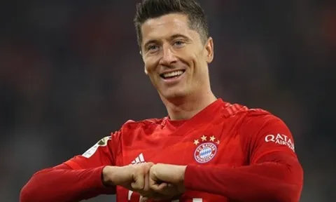Lewandowski - kỳ quan hiện đại của Bundesliga