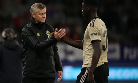 Lindelof 'thảm họa', đã đến lúc M.U đưa 'tiểu Ferdinand' ra ánh sáng