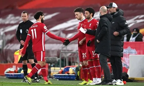 "Liverpool đang thiếu một số 10 trên sân"