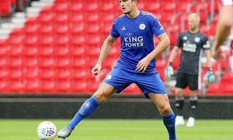 Liverpool là động lực để Man Utd quyết đi đến "cuối con đường" với Harry Maguire