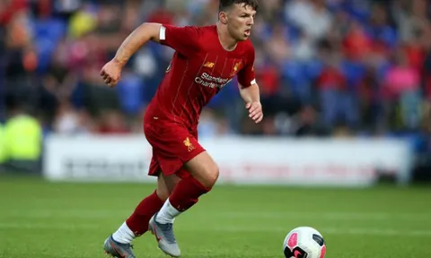 Liverpool lên tiếng về vụ "ngược đãi" sao trẻ