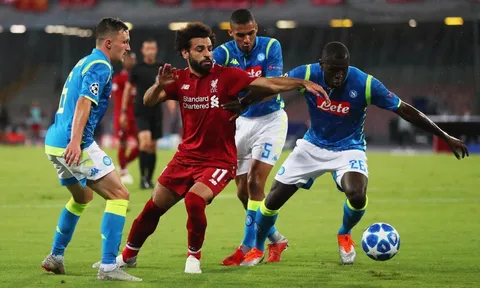 Liverpool muốn kéo sập Naples, nhưng cán cân sức mạnh giờ đã khác
