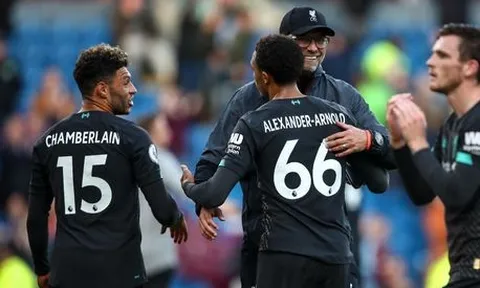 Liverpool phá vỡ hàng loạt kỷ lục sau chiến thắng trước Burnley