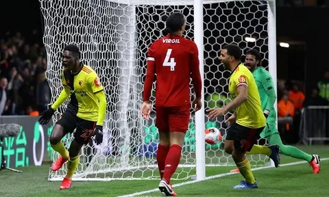 Carragher: "Đó là 2 trận đấu khó khăn nhất mùa giải của Liverpool"