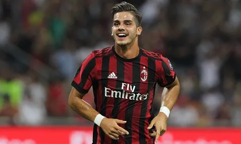 Lộ diện 3 đội bóng muốn giải cứu “hậu duệ của Ronaldo” khỏi AC Milan