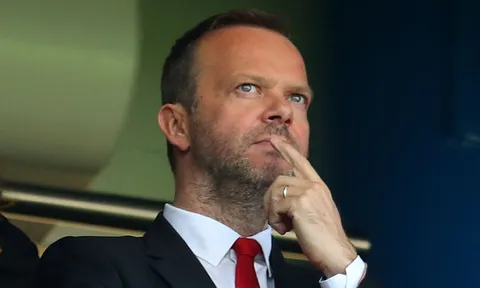 Lộ động thái mới từ Ed Woodward, đã rõ tương lai của Solskjaer
