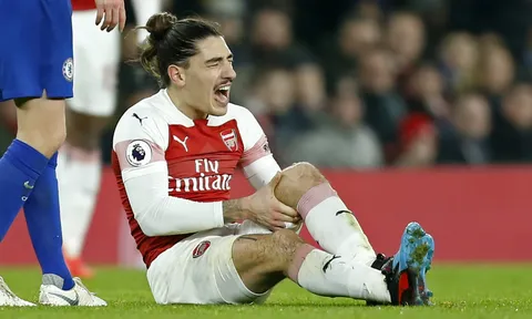 Lộ sự thật đau lòng khiến sao Arsenal gặp khó khi tạt bóng