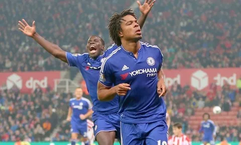 "Tôi đáng ra đã ký hợp đồng với Liverpool, nhưng sau cùng lại gia nhập Chelsea"