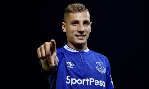 Lucas Digne: 8 năm và 5 lần "chuyển nhà"