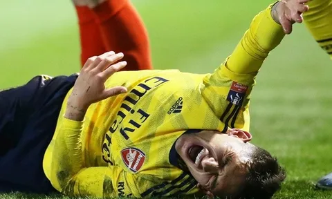 Arsenal chần chừ không quyết, đại diện 'quái thú bị tổn thương' thừa nhận 1 thực tế
