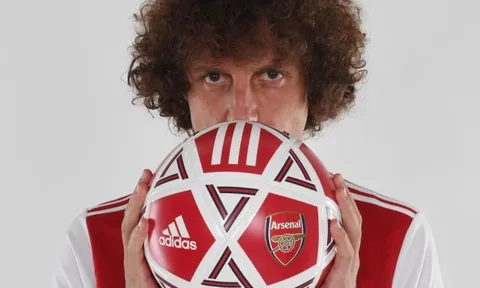 Luiz bỏ Chelsea tới Arsenal, Christensen đá xoáy cực gắt