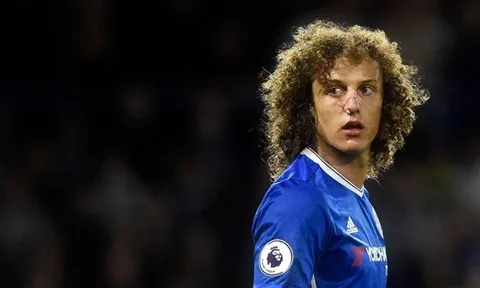 CĐV Chelsea đồng loạt đánh giá 1* nhà hàng của David Luiz