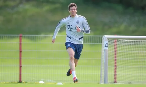 Mặc kệ COVID-19, sao Bayern tập luyên điên cuồng chờ ngày tái xuất