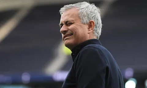 Mắc sai lầm, Mourinho vẫn hết lời khen ngợi tương lai của Spurs