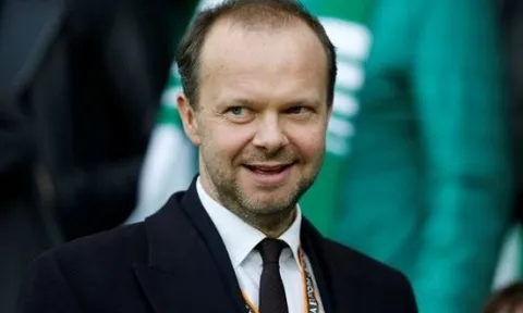 Man City bị UEFA trừng phạt, Ed Woodward nói thẳng 1 câu