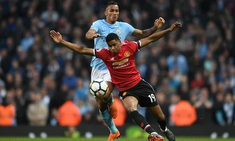 Man United đã 'sụp đổ' như thế nào?