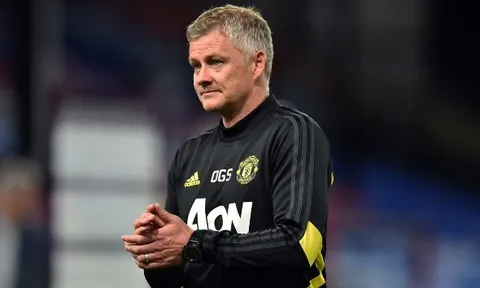 "Man United vẫn còn nghèo nàn, cách rất xa chức vô địch Premier League"