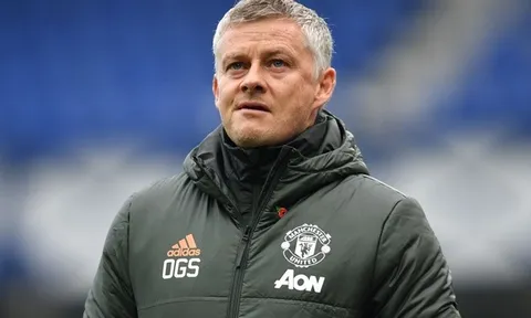 Man Utd bị tước quả penalty, Solskjaer tuyên bố Chelsea quá 'táo tợn'